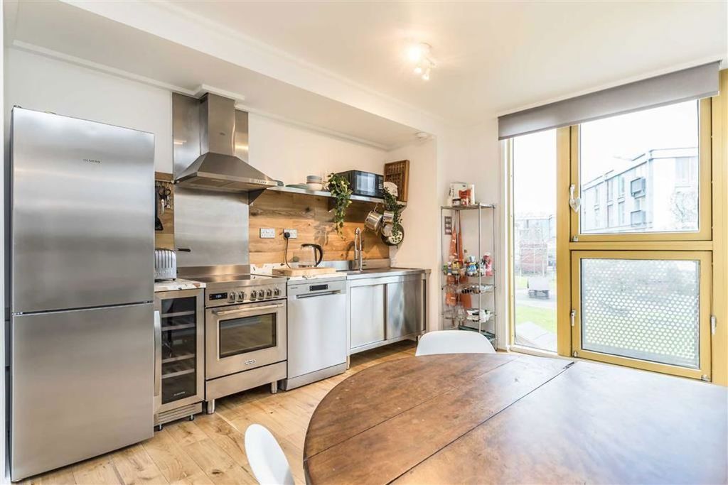 Property photo 3 of 5