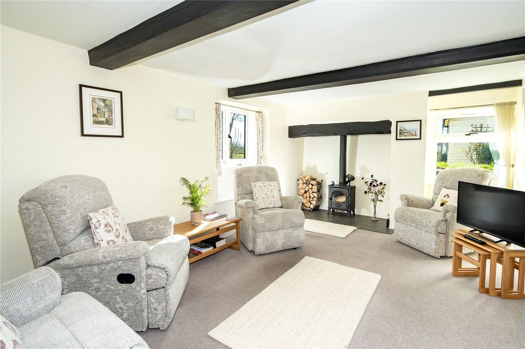 Property photo 3 of 31 Picture No. 21