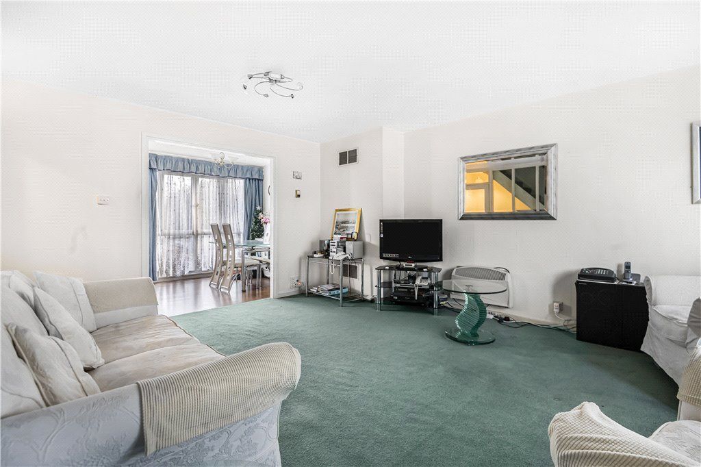 Property photo 1 of 16 Reception Room