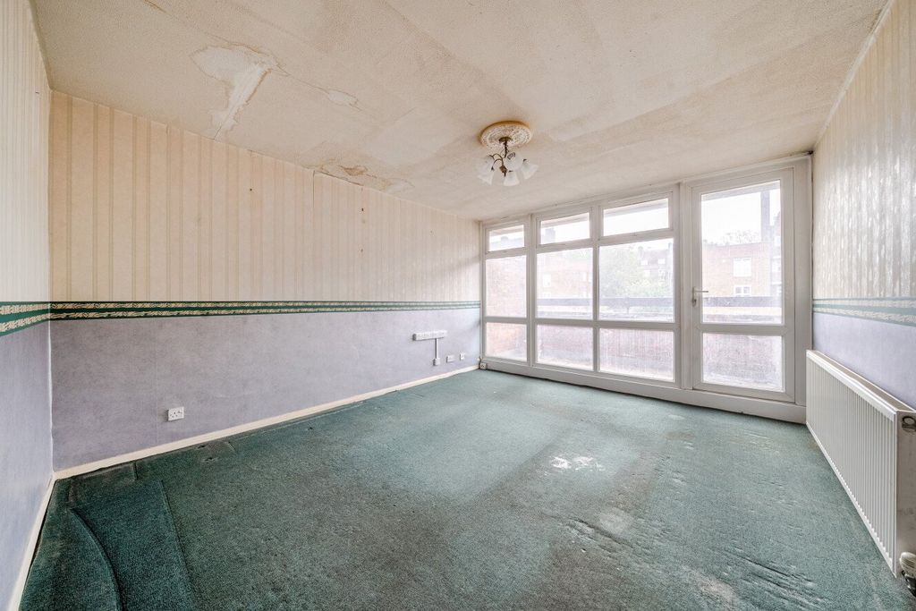 Property photo 2 of 13 Picture No. 05