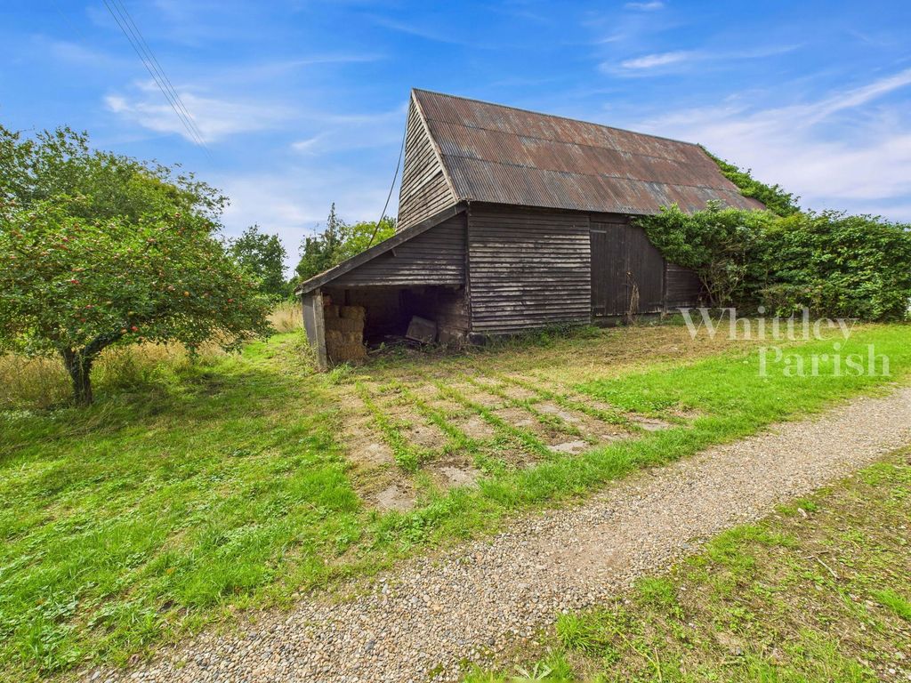 Property photo 3 of 13