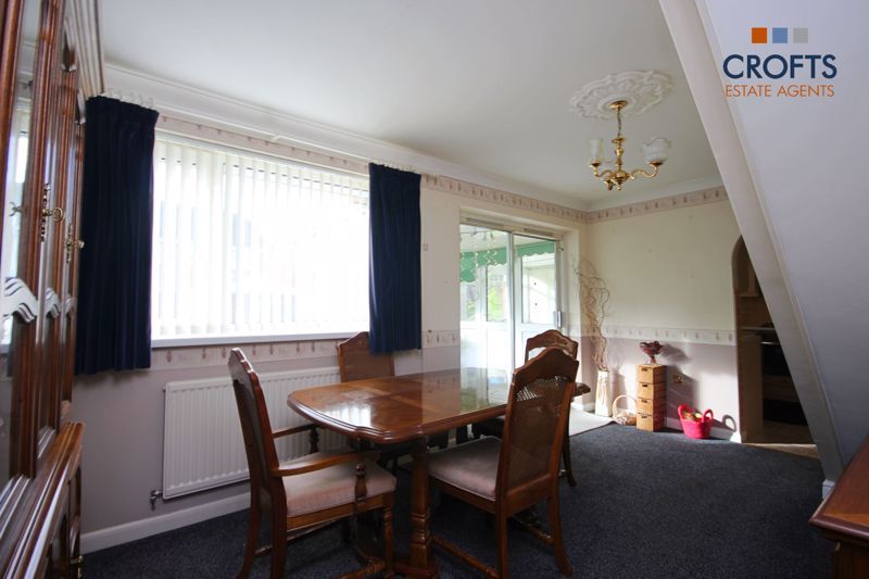 Property photo 3 of 11 Dining Room