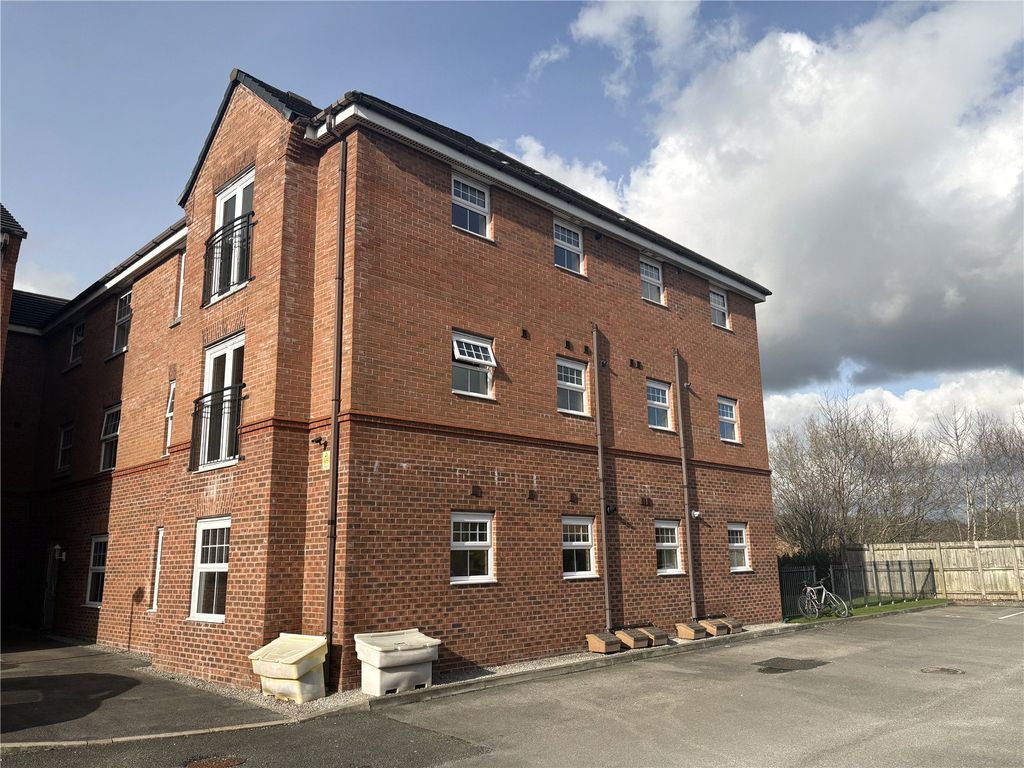 Property photo 1 of 14 Picture No. 10