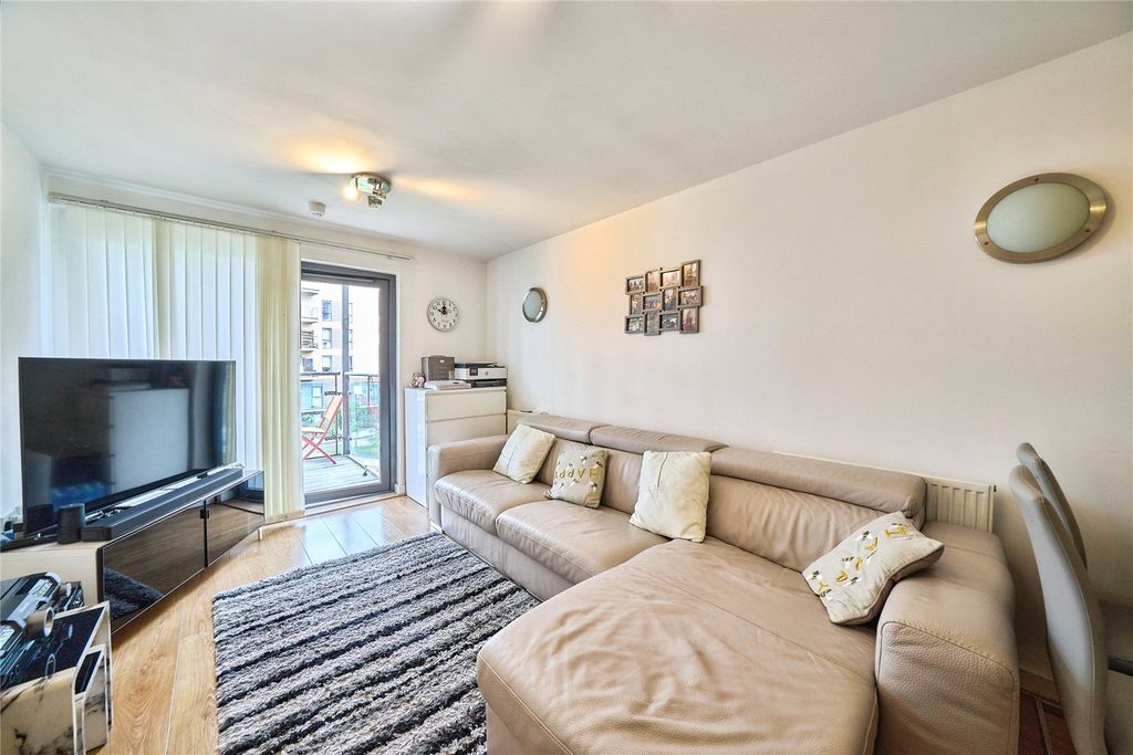 Property photo 2 of 17 Picture No. 07