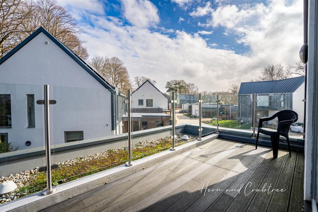 Additional image 11 of 4 bed detached house for saleGreat House Farm, Michaelston Road, St. Fagans, Cardiff CF5