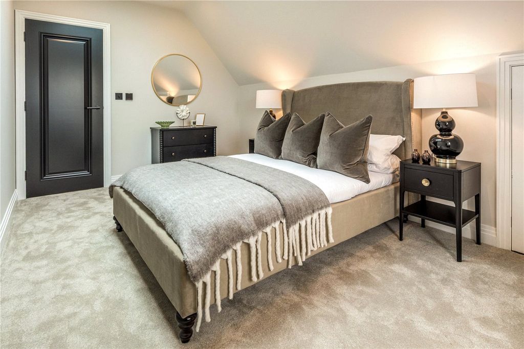 Additional image 23 of 5 bed detached house for saleSpring Court Road, Enfield EN2