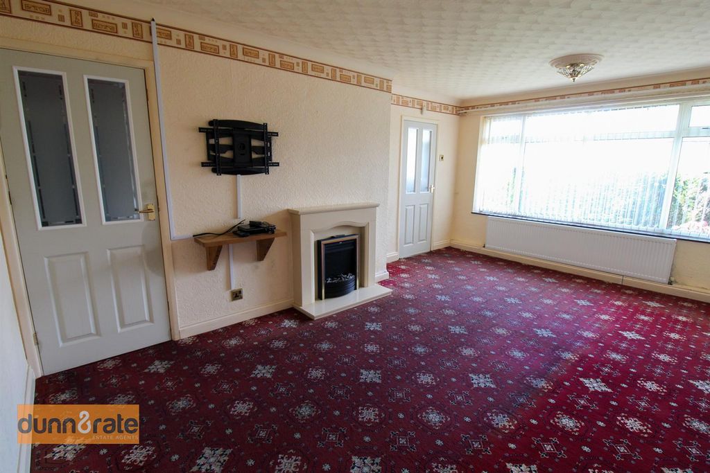 Property photo 3 of 17 Img_9427.Jpg