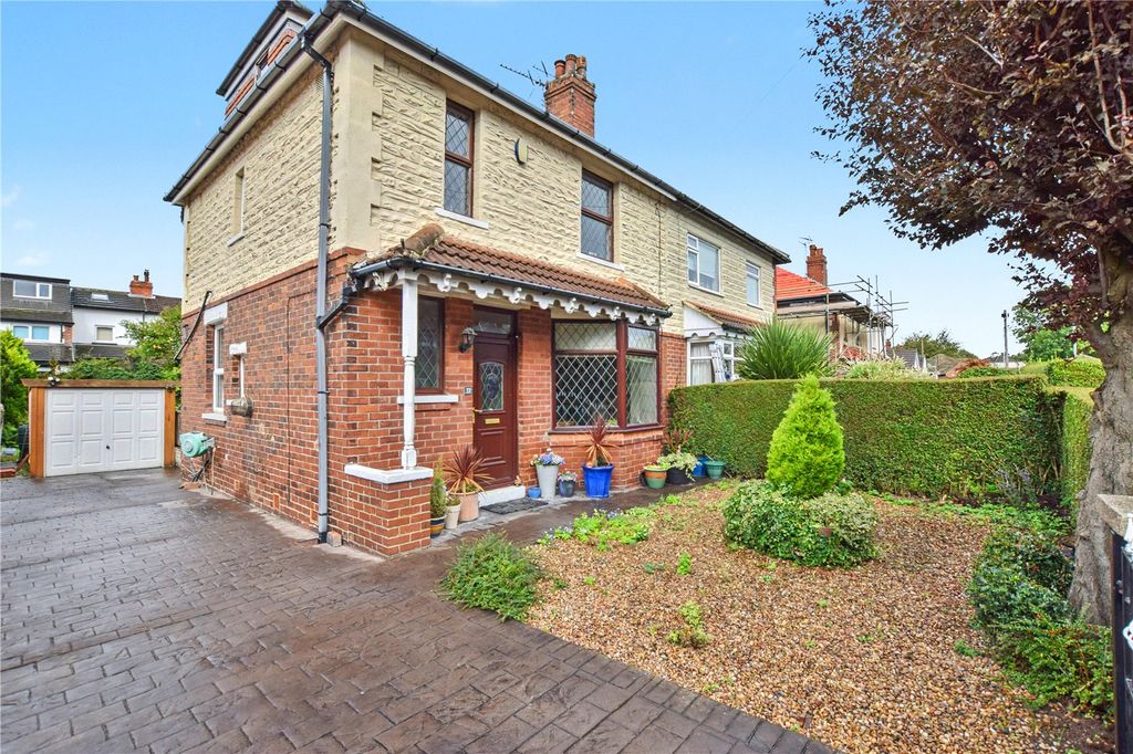 Property photo 1 of 22 Picture No. 21