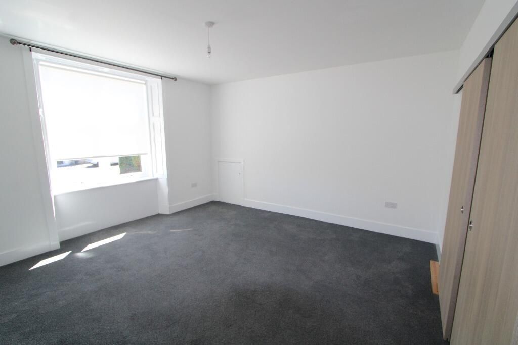 Property photo 3 of 19 Photo 3