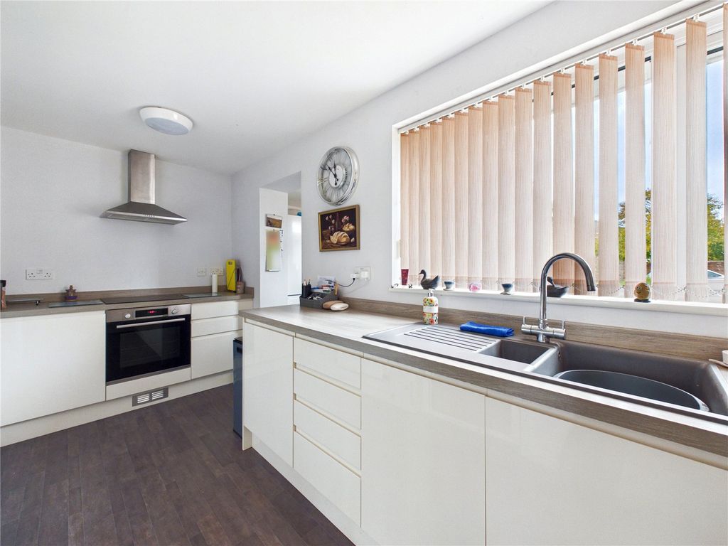 Property photo 2 of 18 Picture No. 06