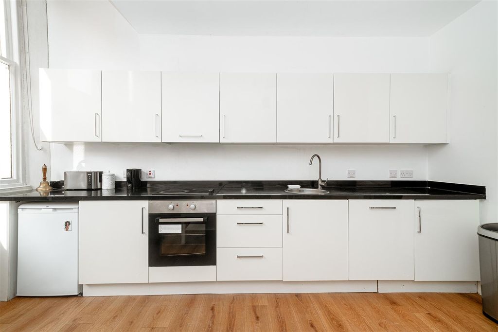 Property photo 1 of 26 Cat02374 (2)-Edit.Jpg