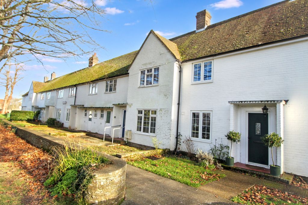 Property photo 1 of 23 7 Trojans Platt, Winchelsea, East Sussex,Tn36  4Ep