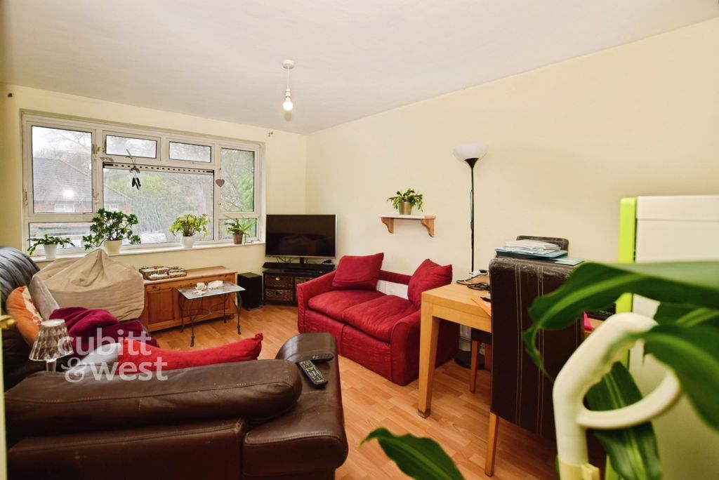 Property photo 3 of 7 E15c7Caa-Dsc_3241