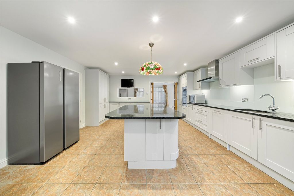 Property photo 1 of 16 Picture No. 37