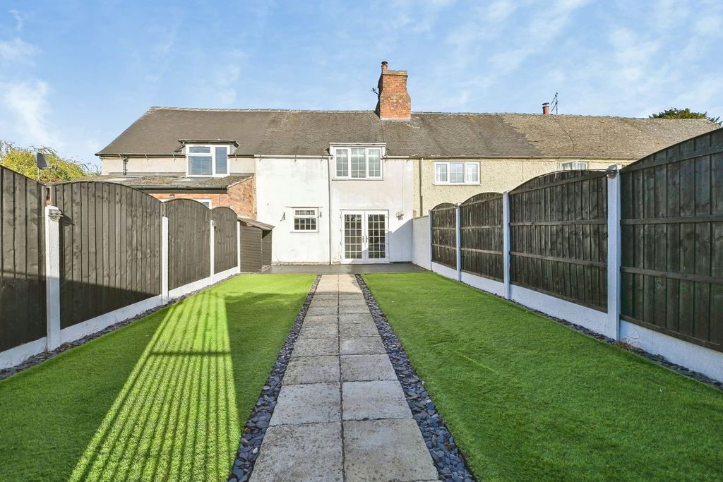 Property photo 1 of 18