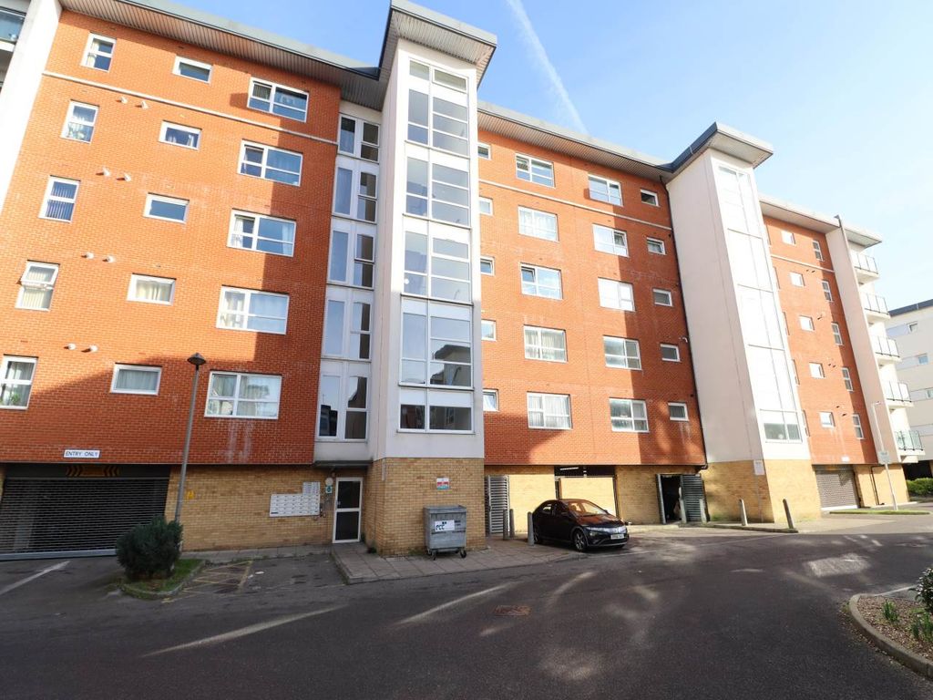 Property photo 1 of 6 1Eb321B4-89Ea-48Ff-B899-526588c09425