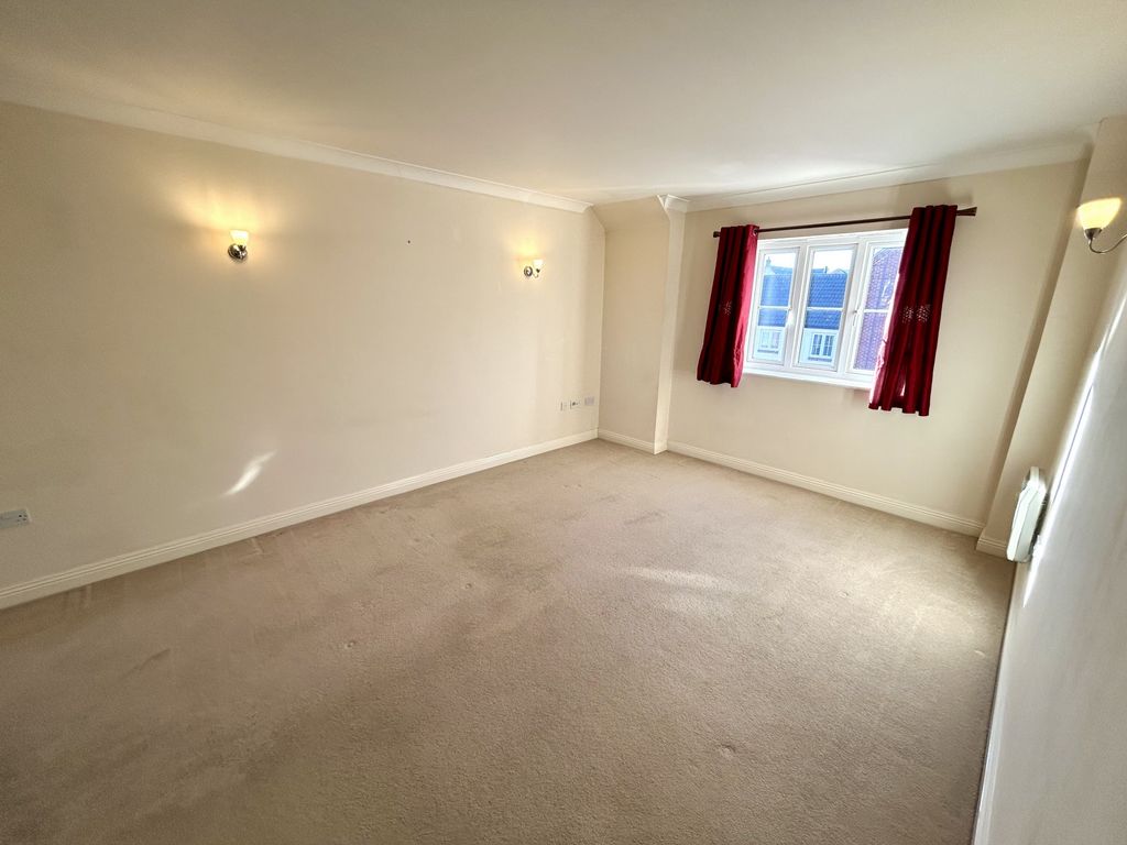 Property photo 2 of 11 Photo 7