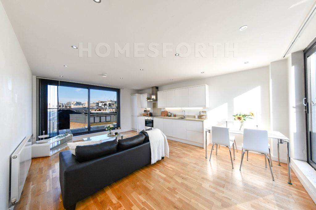 Property photo 1 of 13 Photo 2