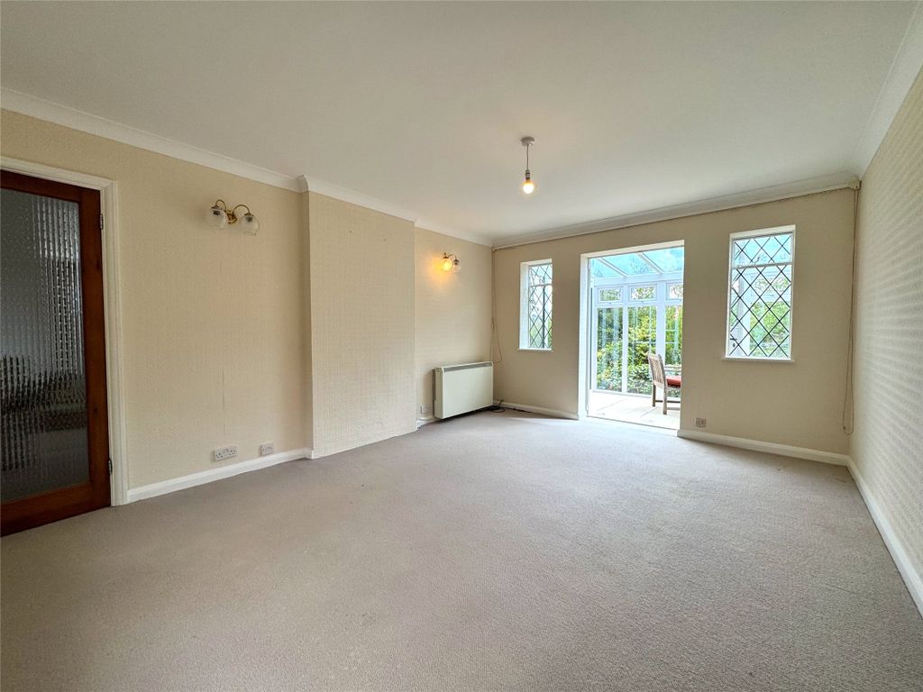 Property photo 2 of 18 Picture No. 20