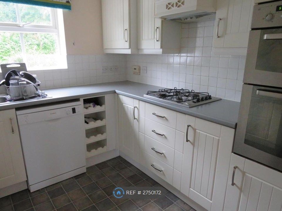 Property photo 2 of 8 Kitchen`