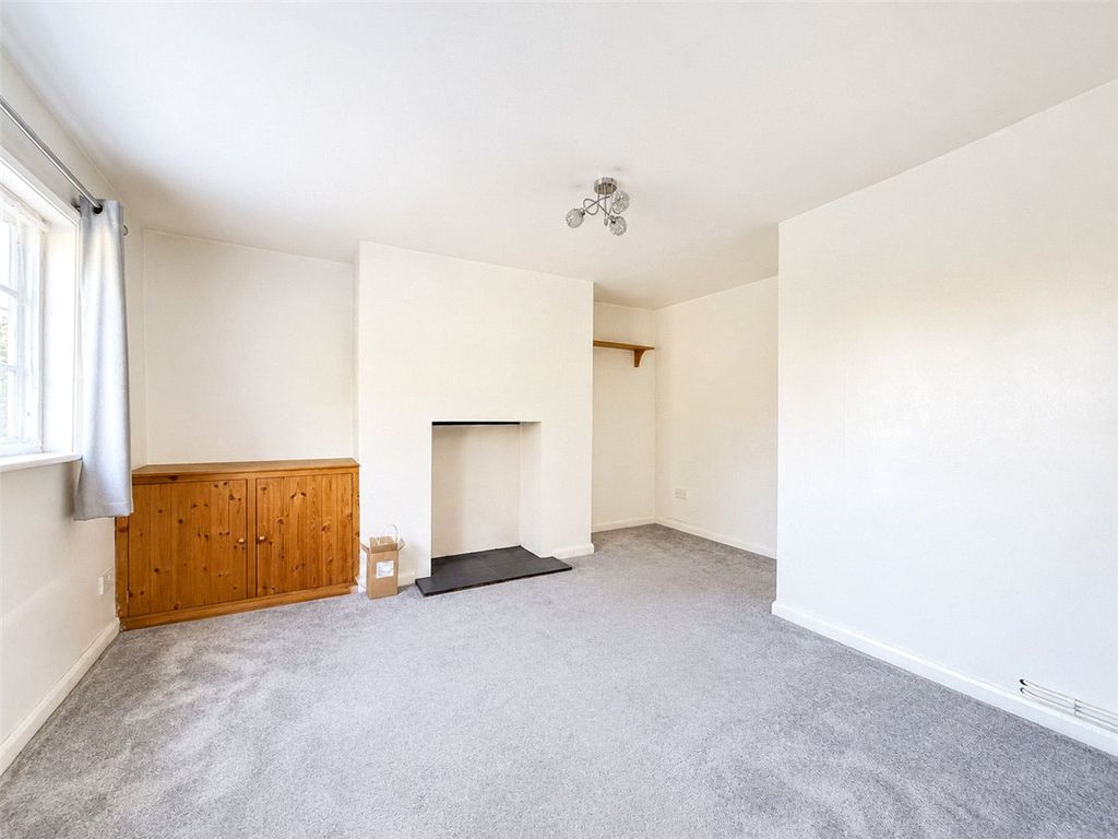 Property photo 2 of 12 Picture No. 02