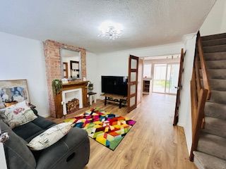 Property photo 2 of 14 Image