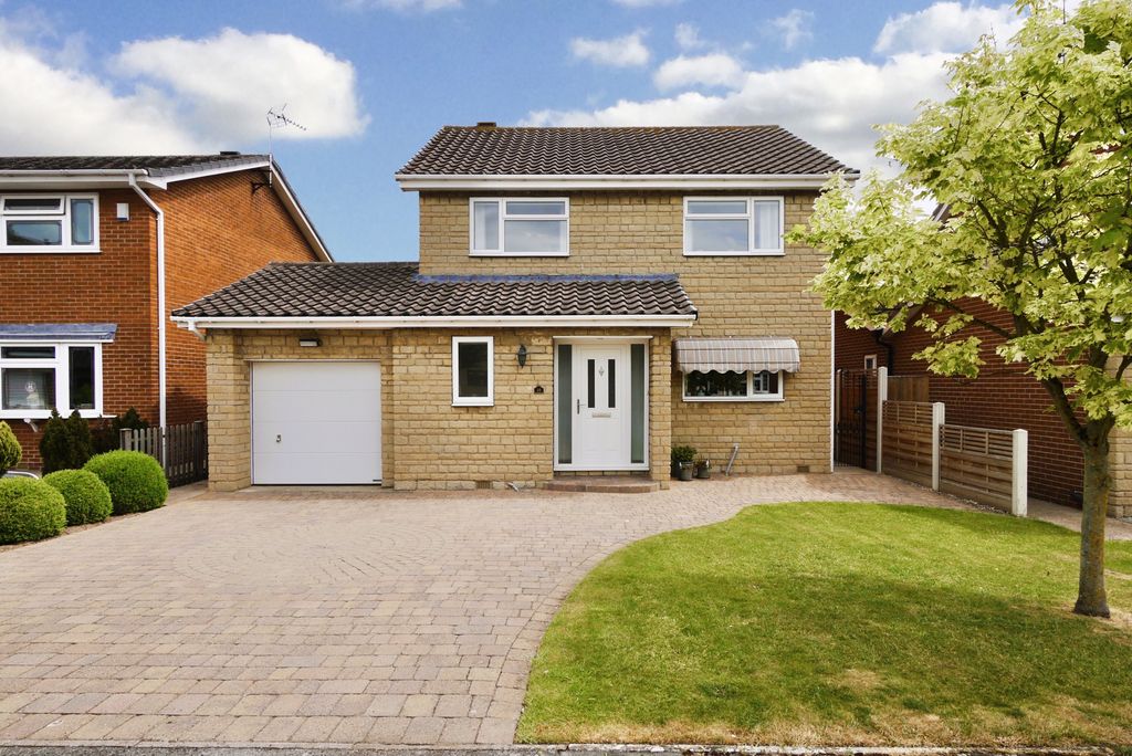 Property photo 1 of 25 1