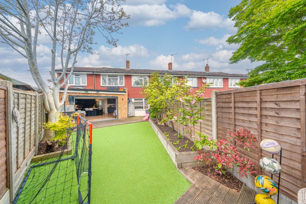 Property photo 2 of 22 3468562