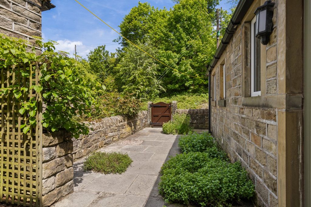 Additional image 37 of 4 bed detached house for saleHepworth Road, Jackson Bridge, Holmfirth HD9