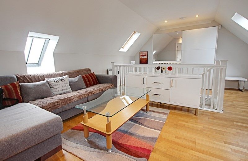 Property photo 2 of 19 Picture No. 12