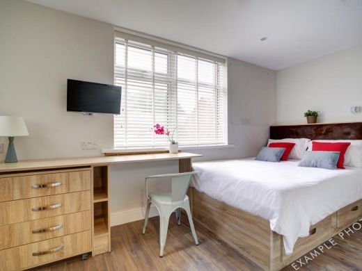 Property photo 1 of 6 Photo 0