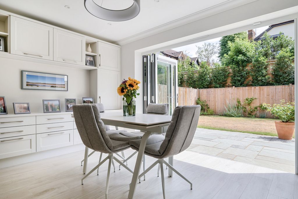 Property photo 3 of 22 1315316-11-6863E7...