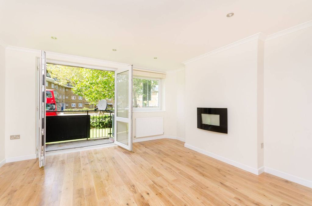 Property photo 1 of 5