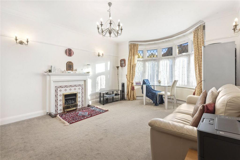 Property photo 2 of 15 Reception Room