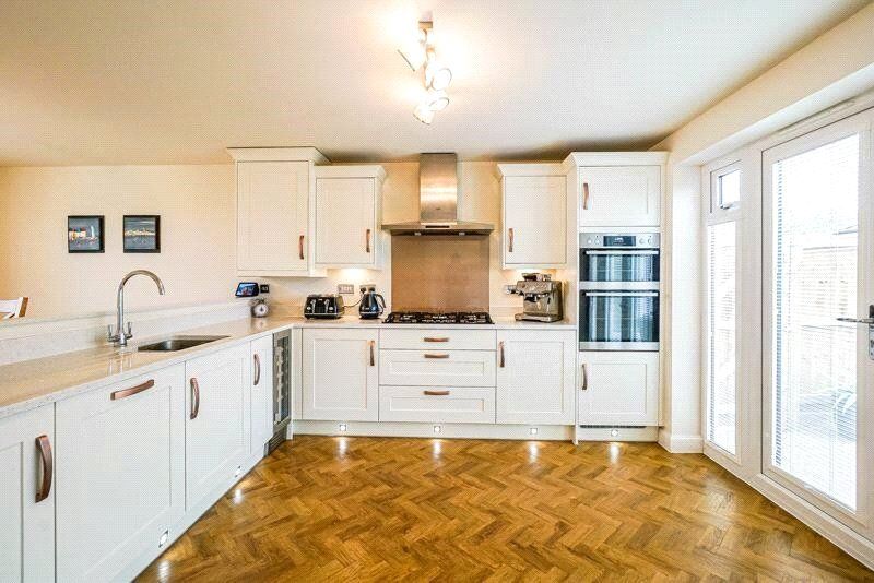 Property photo 2 of 27 Kitchen