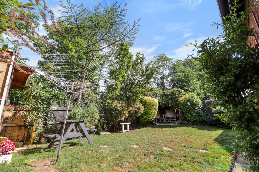 Property photo 2 of 12 Img_4831.Jpg