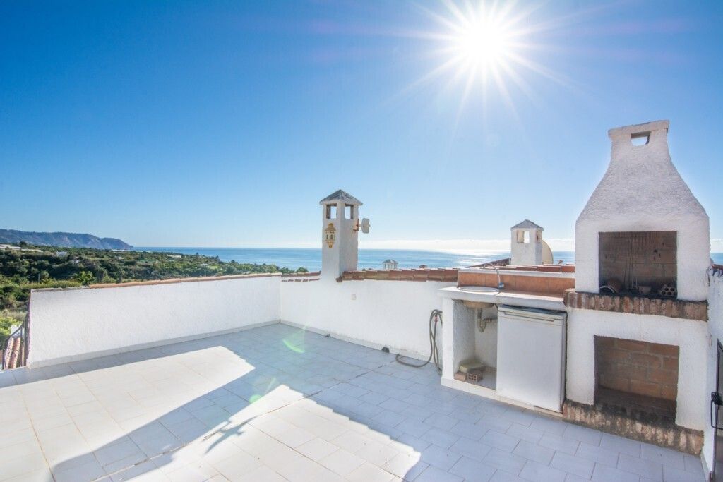 Property photo 2 of 10 Roof Terrace