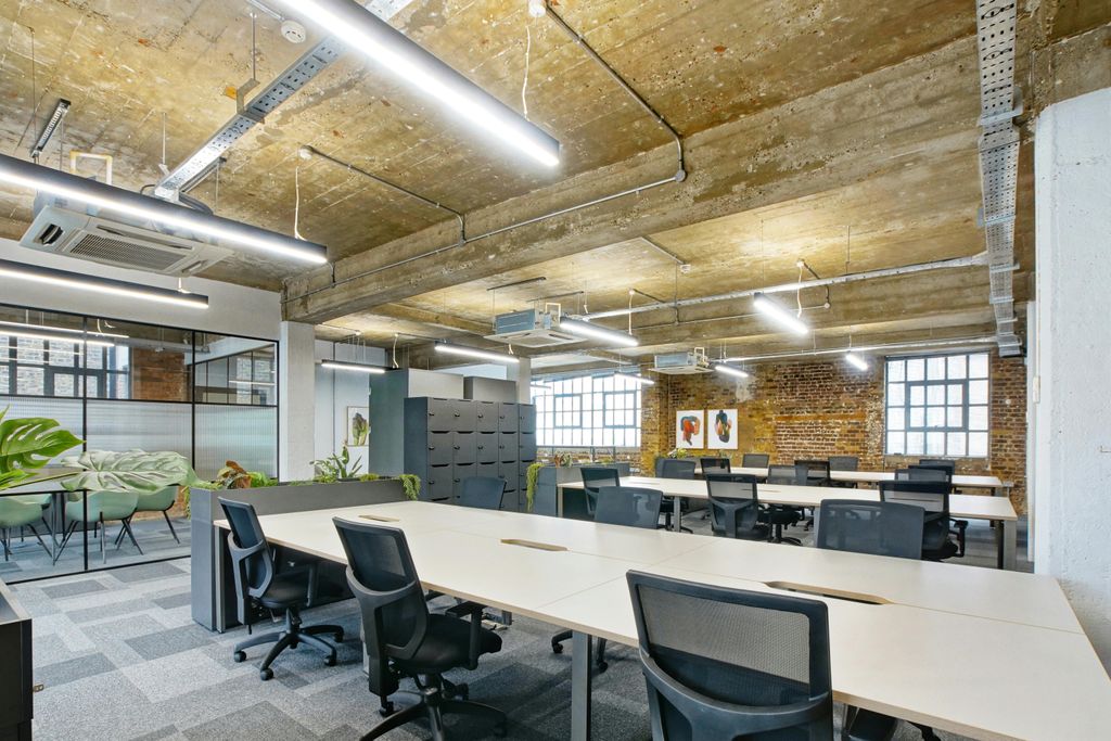 Property photo 2 of 24 Dsc01320.Jpg