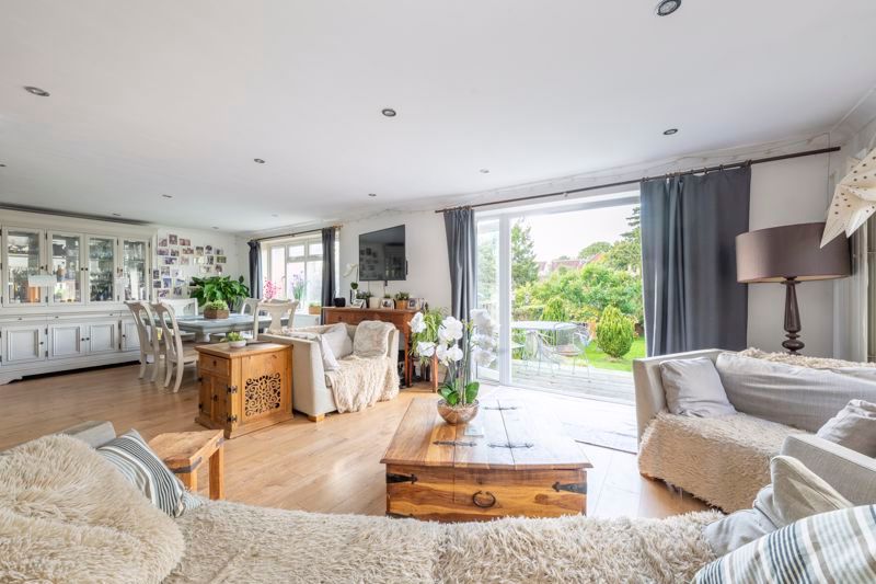 Property photo 2 of 30 Photo 7