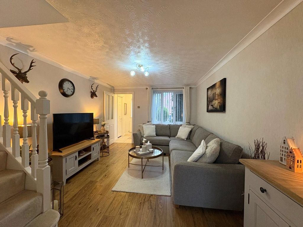 Property photo 3 of 23 Picture No. 05