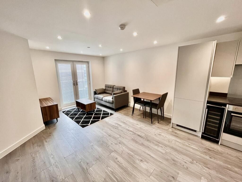 Property photo 2 of 4 Gallery