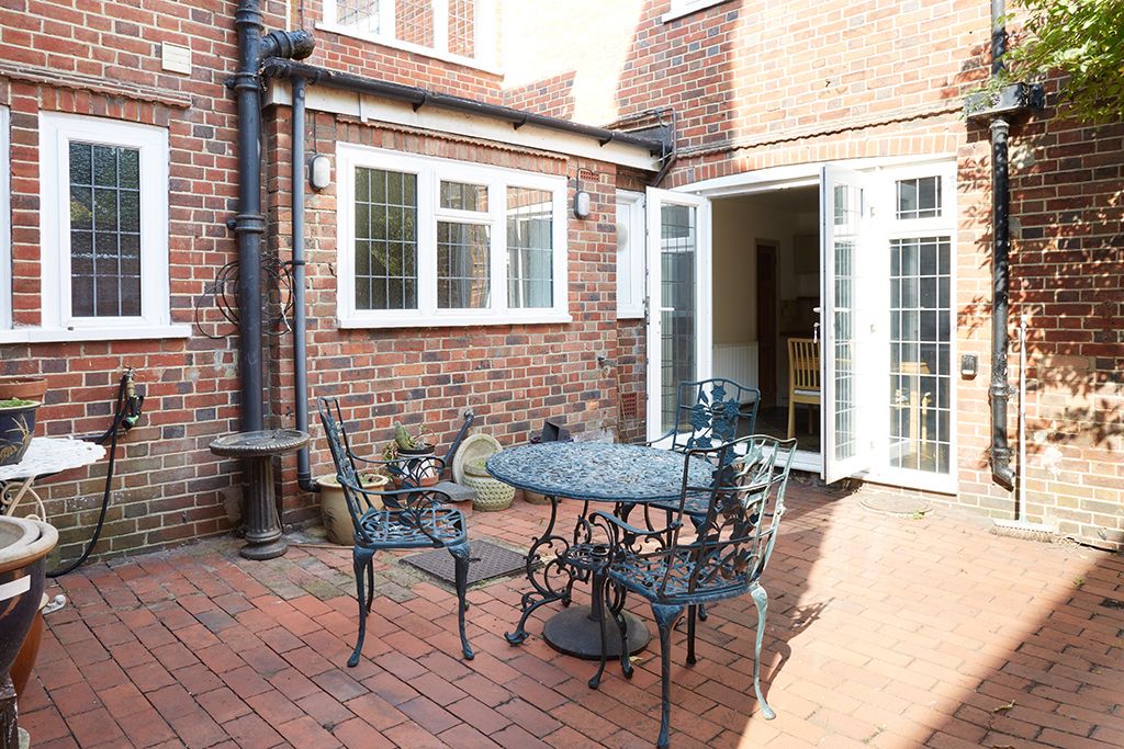 Property photo 3 of 13