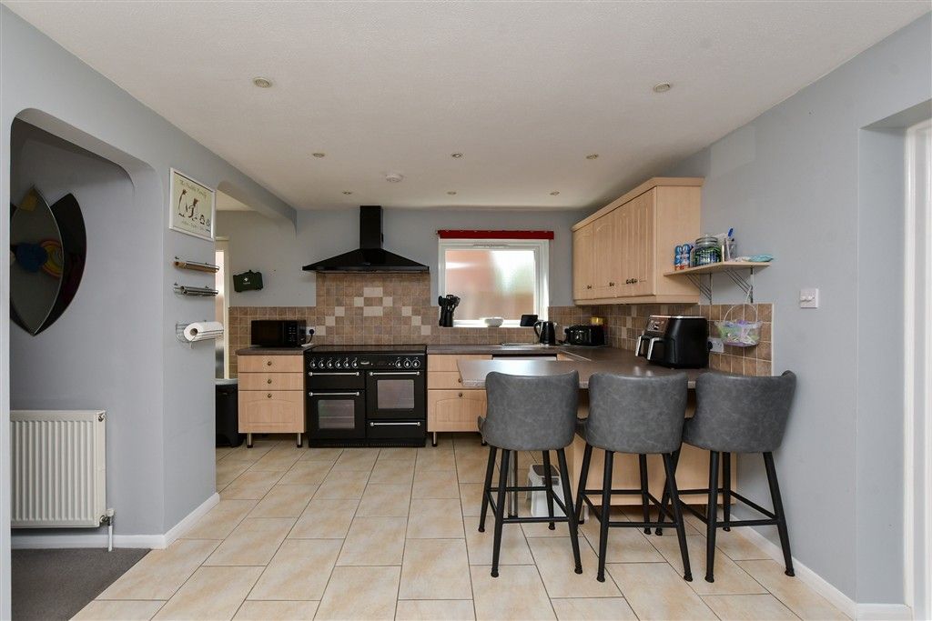 Property photo 1 of 18 Kitchen/Diner