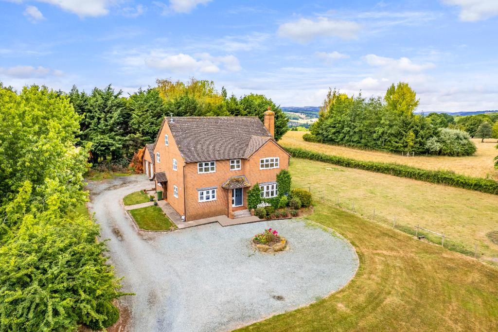 Property photo 1 of 33