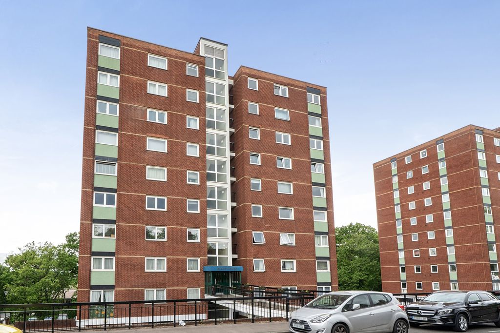 Property photo 1 of 10 1454034-2-69Fb3F6...