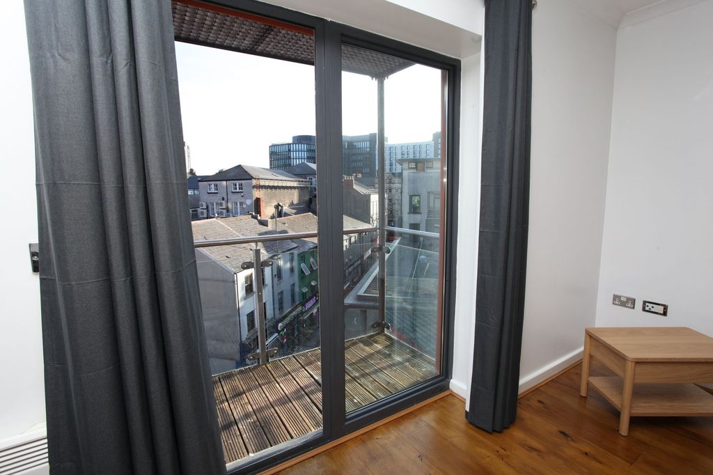 Property photo 3 of 17 Balcony