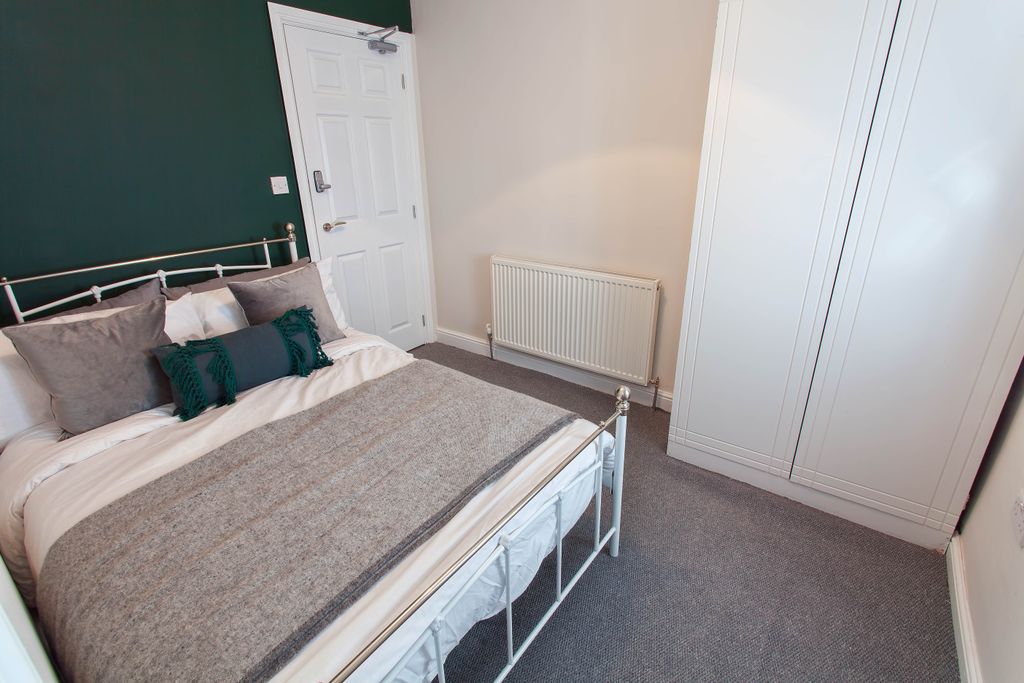 Property photo 2 of 6 Property