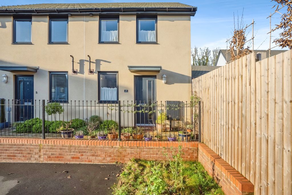 Property photo 2 of 24