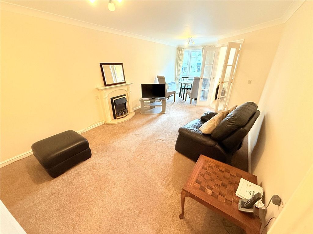 Property photo 2 of 7