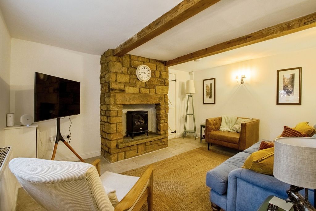 Property photo 2 of 20 Pbox-Img.Jpg